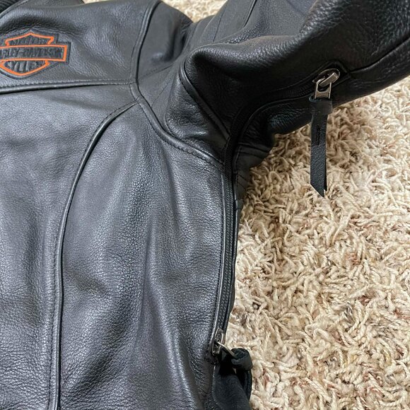 Harley-Davidson® Women's Miss Enthusiast 2.0 Leather 3-in-1 Jacket, Size Large - Picture 12 of 16
